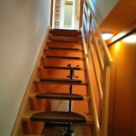 Apartmán Pod Lesem * Lipová-lázně